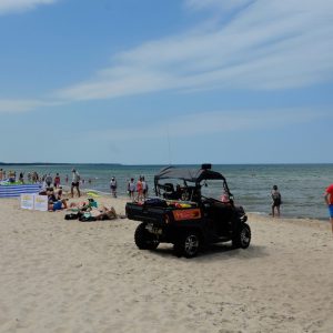 Sponsor‑Ready Beach Report Pack: Photos, Metrics & Narrative